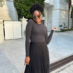 Meet your Posher, Desiray